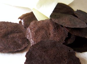 ココアだけ？新食感♬薄焼きビターチョコ♬-レシピのメイン写真