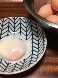 温泉たまごを作り置き☆買いたての卵で-レシピのメイン写真