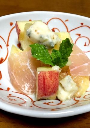 りんごとゴルゴンゾーラのサラダ-レシピのメイン写真