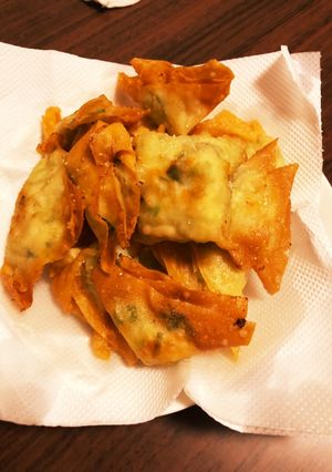 鶏ひき肉とネギのワンタン揚げ-レシピのメイン写真