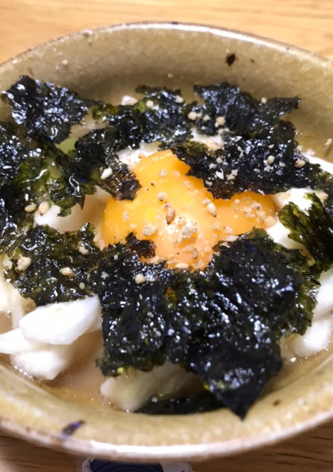 おつまみにも♪長芋と卵黄の華風和え-レシピのメイン写真
