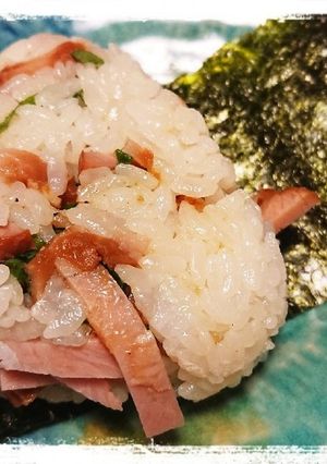 チャーシューと大葉のおにぎり-レシピのメイン写真