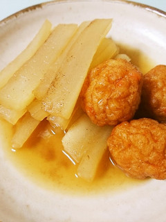 レンチンで簡単♡大根と練り物のめんつゆ煮-レシピのメイン写真
