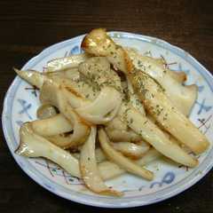 รูปของ パスタソースでチャチャっとエリンギ炒め