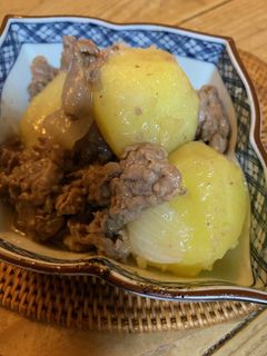 簡単♡塩肉じゃが-レシピのメイン写真