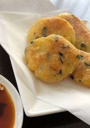 じゃがいもと豆腐のもちもち焼き-レシピのメイン写真