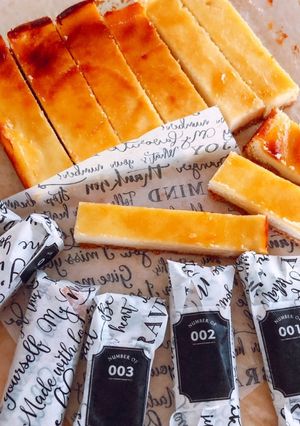 チーズケーキバー♪冷凍保存したクリチでも-レシピのメイン写真