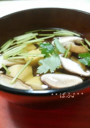 玉子豆腐のお吸い物　～椎茸の香り～-レシピのメイン写真