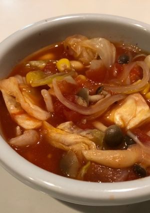 具材たっぷり食べるトマトスープ-レシピのメイン写真