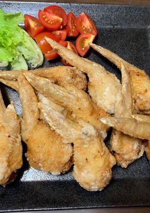 外はカリッ！中はふっくら手羽先エビ餃子♡-レシピのメイン写真