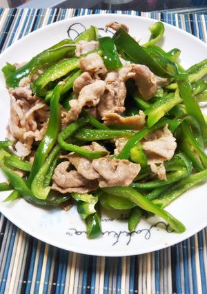 ピーマンと豚肉のピリ辛（牛肉でも！）-レシピのメイン写真
