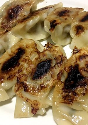 餡の材料は3つだけ！大葉と舞茸の激旨餃子-レシピのメイン写真