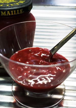 真っ赤なプルーンジャム-レシピのメイン写真