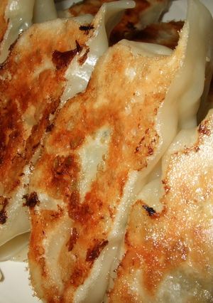チリソースで☆えび豆腐餃子-レシピのメイン写真