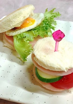 可愛い？✨プチトマトとハムの一口サンド-レシピのメイン写真