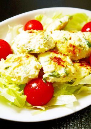 鶏ミンチで☆生バジルレモンサラダチキン風-レシピのメイン写真