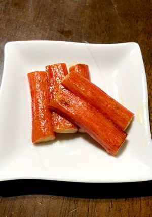 おつまみに！カニカマのバター醤油焼き-レシピのメイン写真