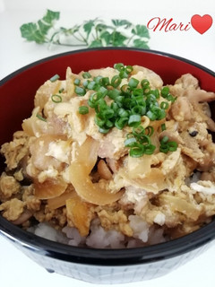 レンジで簡単♪しめじ入り♡親子丼-レシピのメイン写真