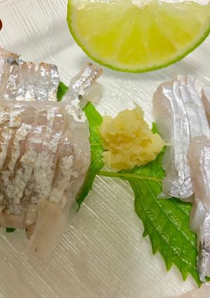 太刀魚の切掛け作りと焼き霜作り-レシピのメイン写真