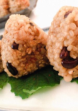 ミックスお豆と玄米の焼きおにぎり-レシピのメイン写真