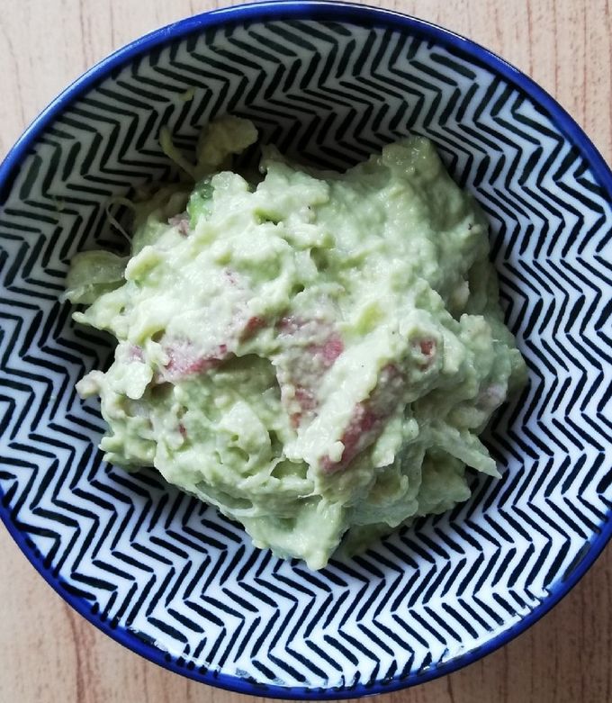 アボカド、ベーコン、玉ねぎのディップ by yukarianne 【クックパッド