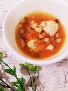 鶏団子のトマトスープ(椎茸入り)簡単!-レシピのメイン写真