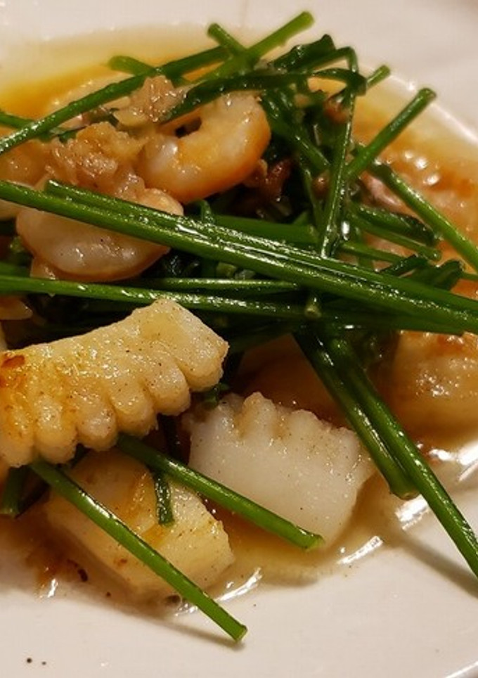 花にらとエビイカミックスの中華炒め-レシピのメイン写真