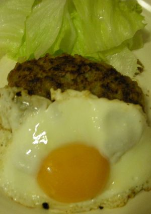 目玉ハンバーグ-レシピのメイン写真