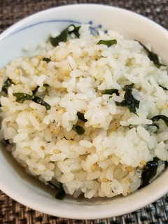 簡単混ぜるだけ☆わかめしらす混ぜ込みご飯-レシピのメイン写真