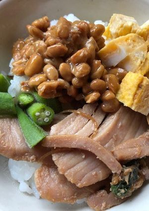 残り物で！納豆とマグロの4色丼-レシピのメイン写真