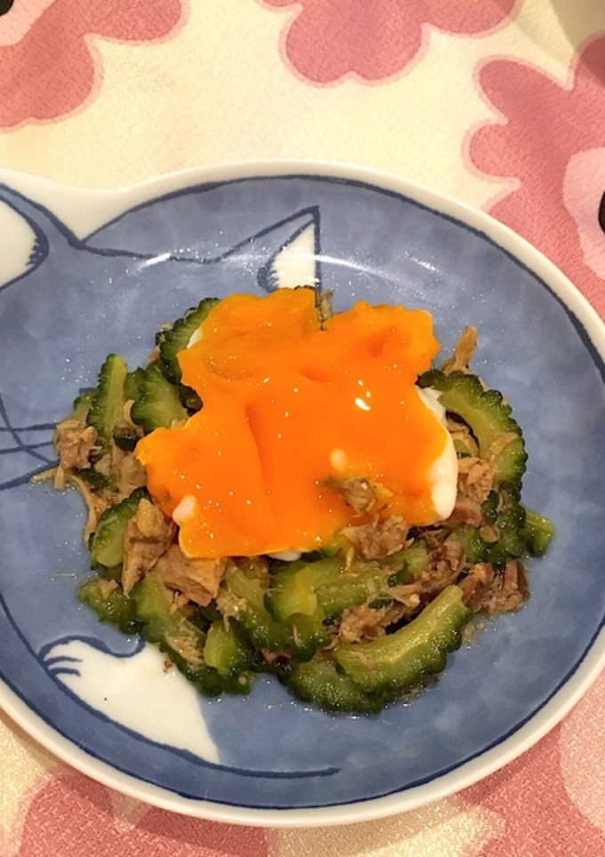 ゴーヤとサバのゴマ油炒め-レシピのメイン写真