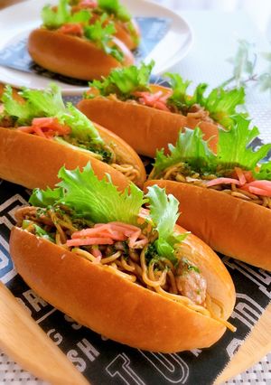 ランチ・お弁当に★簡単焼きそばパン-レシピのメイン写真