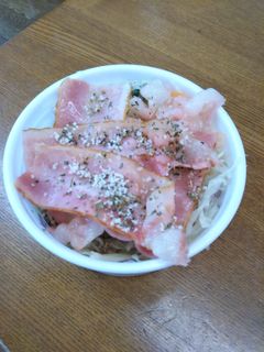 イタリア風ベーコンサラダ丼-レシピのメイン写真