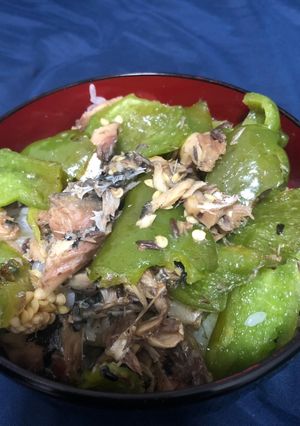 鯖缶とピーマンの丼-レシピのメイン写真