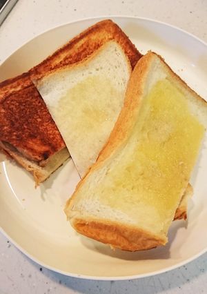 朝食やおやつに、とろ甘ホットサンド。-レシピのメイン写真