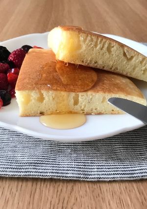 ヨーグルトでふっくらホットケーキ-レシピのメイン写真