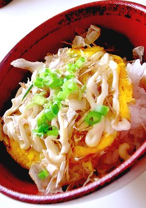 手抜き丼♪白だしマヨのたまご丼-レシピのメイン写真