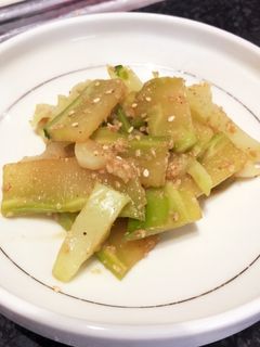 ブロッコリーの芯×キャベツの芯で胡麻和え-レシピのメイン写真