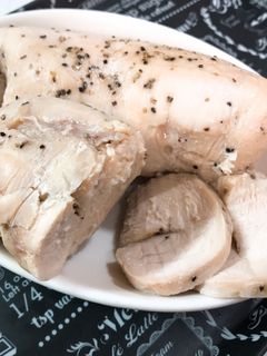 ロカボな簡単、やわらか、サラダチキン-レシピのメイン写真
