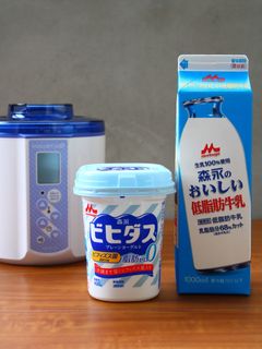 ビヒダス脂肪0と低脂肪牛乳でヨーグルト!-レシピのメイン写真