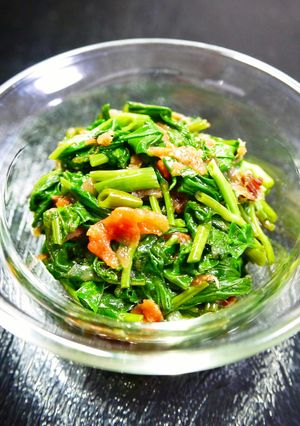 レンジ１分半！空芯菜の梅肉おかか和え-レシピのメイン写真