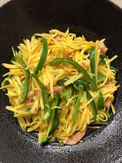 じゃがいもとピーマンのカレーマヨ炒め-レシピのメイン写真