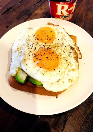 朝！アボカドチーズのオープンサンド-レシピのメイン写真