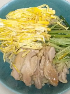 手打ち麺と自家製鶏ハムで冷やし中華-レシピのメイン写真