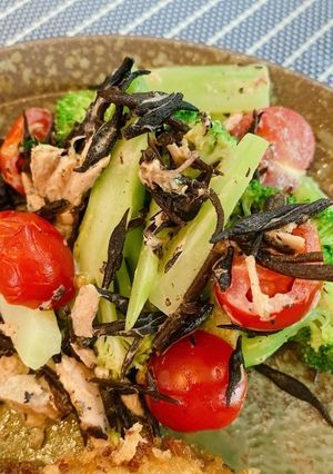 ひじきとミニトマトのサラダ-レシピのメイン写真