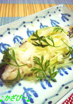 白身魚と香味野菜のナンプラー蒸し♪-レシピのメイン写真