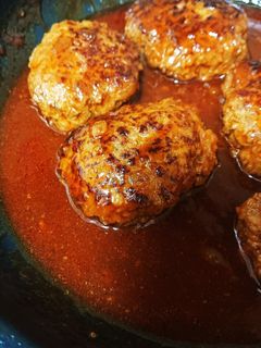 お母さんの煮込みハンバーグ-レシピのメイン写真