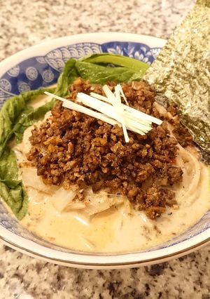 隠し味はなんとアレ！しびしび担々麺-レシピのメイン写真