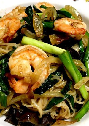 エビとニラの炒め素麺-レシピのメイン写真