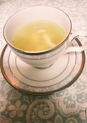 簡単!美味しい!鶏肉からのチキンスープ♪-レシピのメイン写真